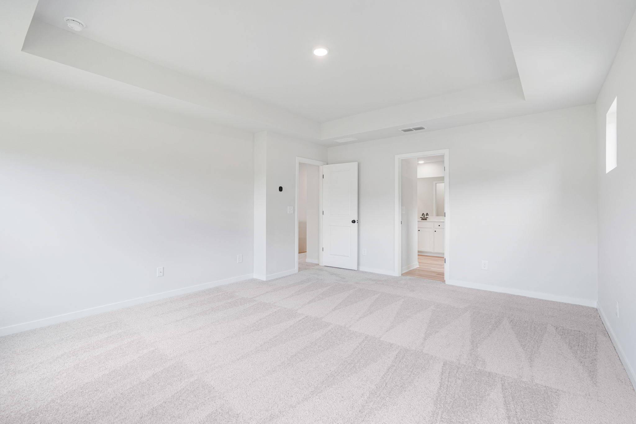 A large empty room.